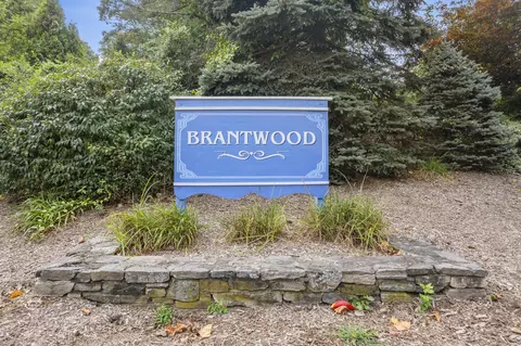 45 Brantwood Dr #45, Madison, CT 06443