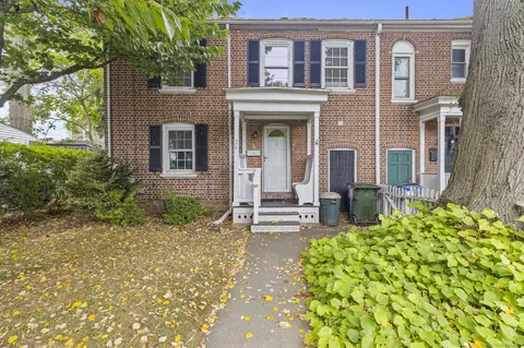 26 Plum St, Fairfield, CT 06824