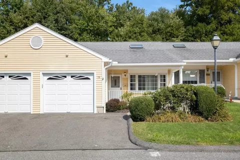 78 Highland Dr #78, Monroe, CT 06468