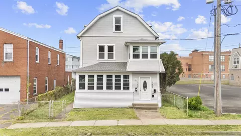 211 Spring St, West Haven, CT 06516
