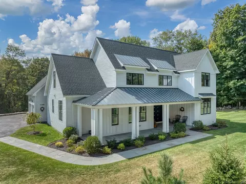 134 Branchville Rd, Ridgefield, CT 06877