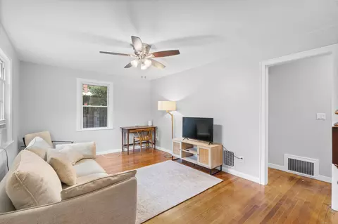 41 N Sheffield St, Hamden, CT 06517
