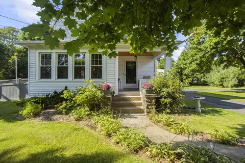 3177 N Main St, Waterbury, CT 06704