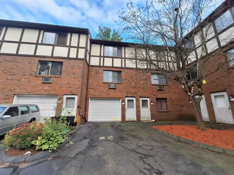 181 Hicks St #2C, Meriden, CT 06450