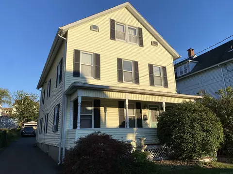 91 N Orchard St, Wallingford, CT 06492