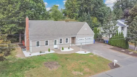 59 Kimberly Dr, Enfield, CT 06082