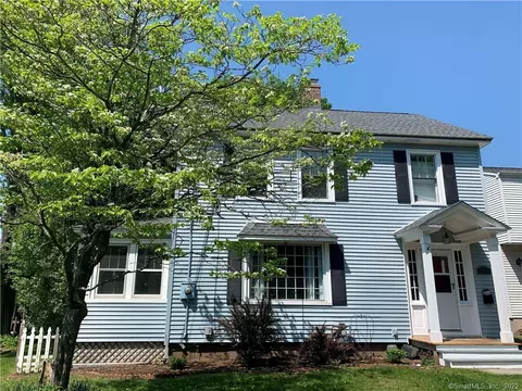 119 Schuyler Ave, Middletown, CT 06457