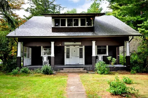 111 Tunxis Ave, Bloomfield, CT 06002