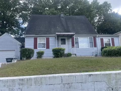 317 Saunders Ave, Bridgeport, CT 06606