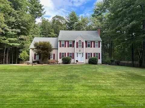 910 Strong Rd, South Windsor, CT 06074