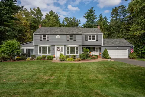 3 Saw Mill Rd, Simsbury, CT 06092