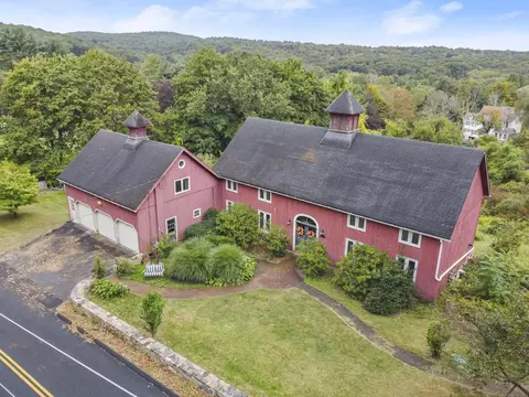 56 Briar Ridge Rd, Ridgefield, CT 06877