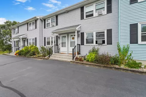 9 Fawn Rdg #9, Woodstock, CT 06281