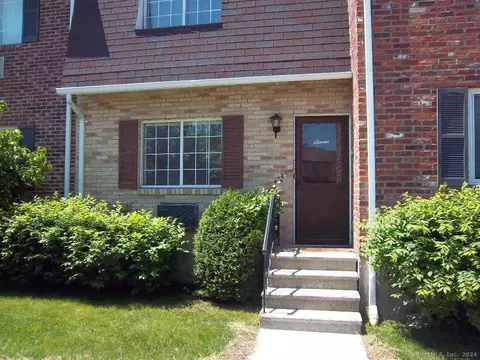 36 Sharon Rd Apt # 7, Waterbury, CT 06705