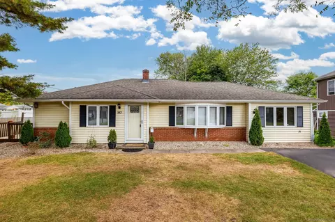 143 Barnard Dr, Newington, CT 06111