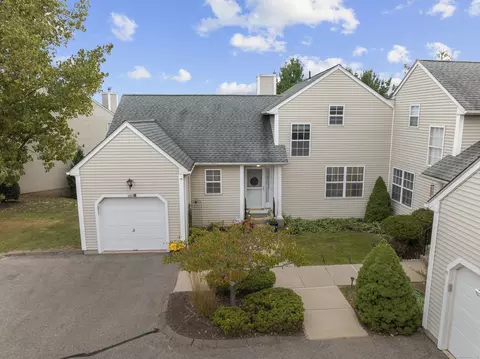 301 Gray Fox Ln #301, Rocky Hill, CT 06067