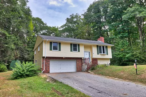 14 Woodland Dr, Harwinton, CT 06791