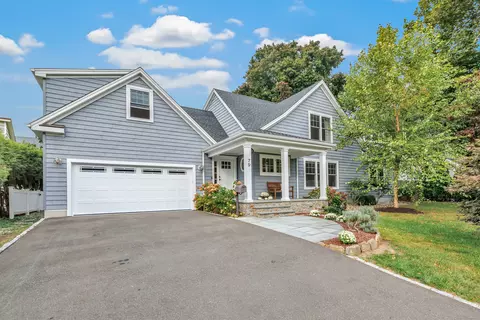 79 Mayweed Rd, Fairfield, CT 06824