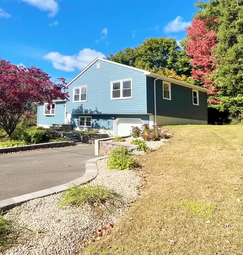 85 Hacienda Cir, Southington, CT 06479
