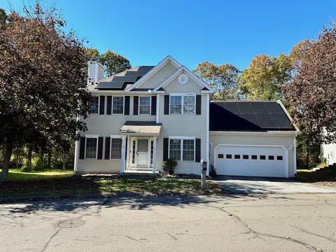 56 Highwood Cir #56, Colchester, CT 06415