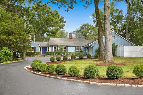 66 Graenest Ridge Rd, Wilton, CT 06897