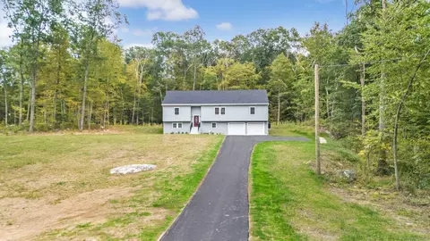 61 Kitt Rd, Canterbury, CT 06331