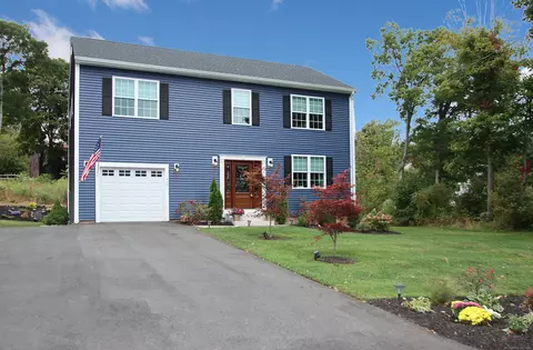 24 Loyola Rd, Meriden, CT 06451