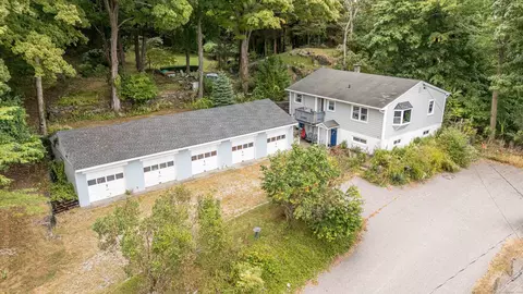 156 School St, Norwich, CT 06360