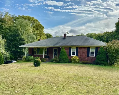 1657 Hartford Tpke, North Haven, CT 06473