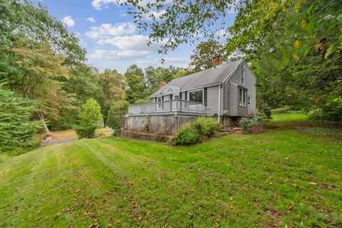 162 Riggs St, Oxford, CT 06478