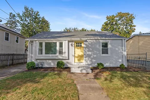99 Henry St, Hartford, CT 06114