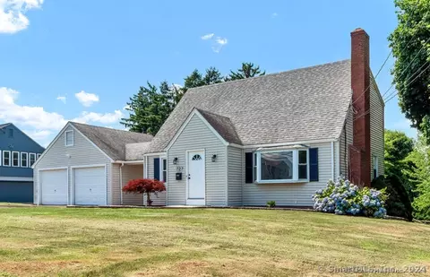 727 Maple St, Wethersfield, CT 06109