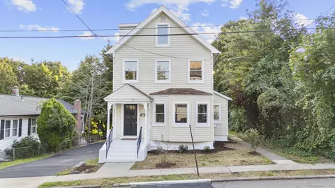 25 Boylston St, West Haven, CT 06516