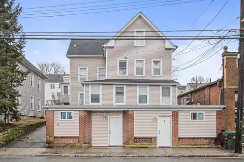 42 Jefferson Ave, New London, CT 06320