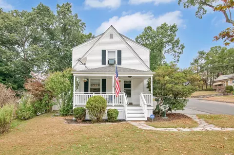 151 Hollister St, Manchester, CT 06042