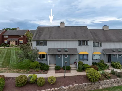 209 Skyview Dr #209, Cromwell, CT 06416