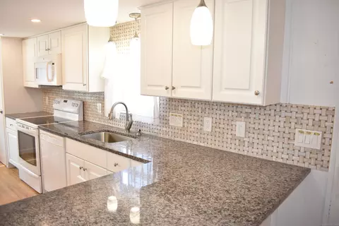230 Main St #7, Wallingford, CT 06492