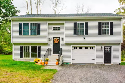 217 Snake Meadow Hill Rd, Sterling, CT 06377