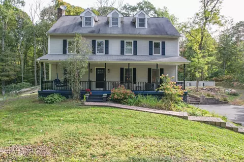 3 Wilderness Dr, North Branford, CT 06471