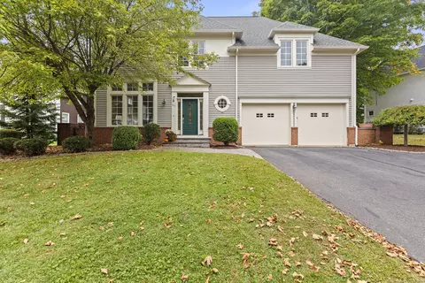 60 Walden Ct, Berlin, CT 06037