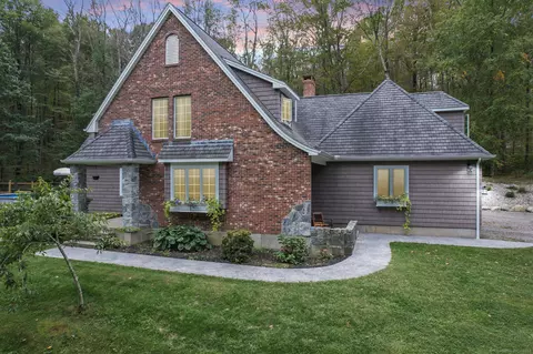239 Turnpike Rd, Ashford, CT 06278