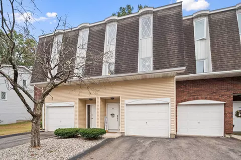 26 Northbrook Ct #26, East Hartford, CT 06108