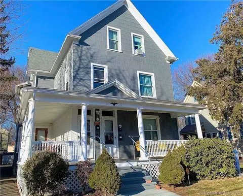 31 Wallace St, New Britain, CT 06051