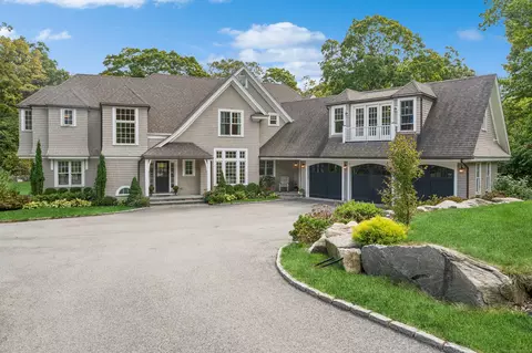 155 Cat Rock Rd, Greenwich, CT 06807
