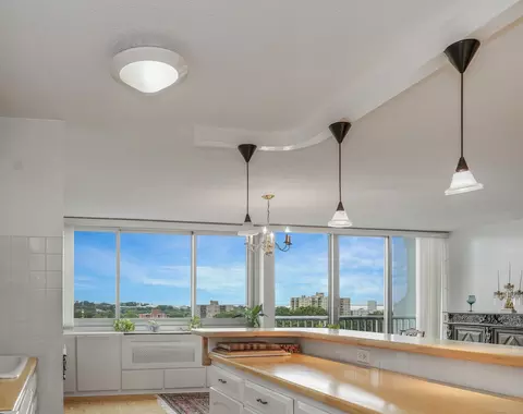 1 Strawberry Hill Ave #14F, Stamford, CT 06902