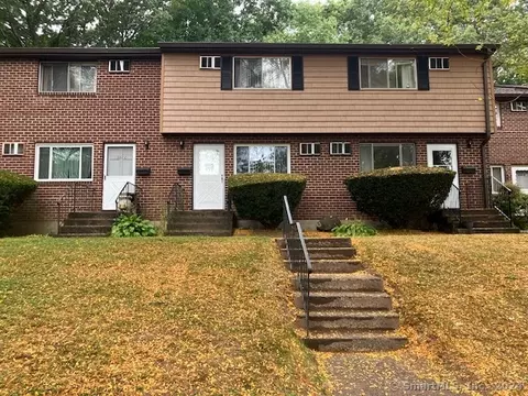 302 Green Rd #B, Manchester, CT 06042