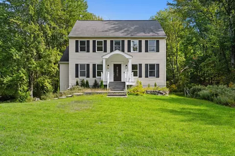 26 Tunnel Rd, Newtown, CT 06470