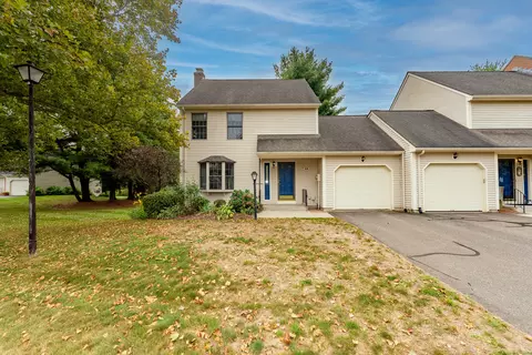 44 Carriage House #44, Enfield, CT 06082