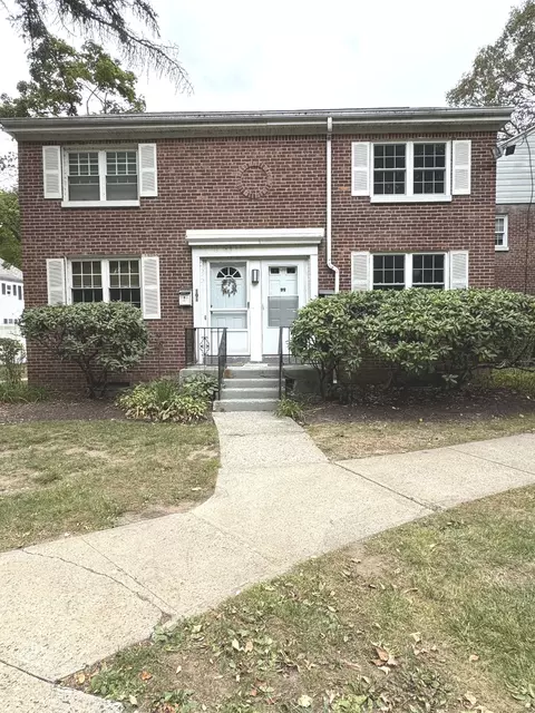 99 Kohanza St #99, Danbury, CT 06811