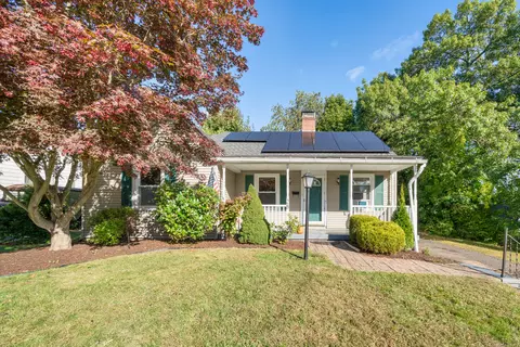 28 Hillcrest Ave, Middletown, CT 06457